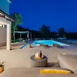Aria Relax Your Private Oasis In Village