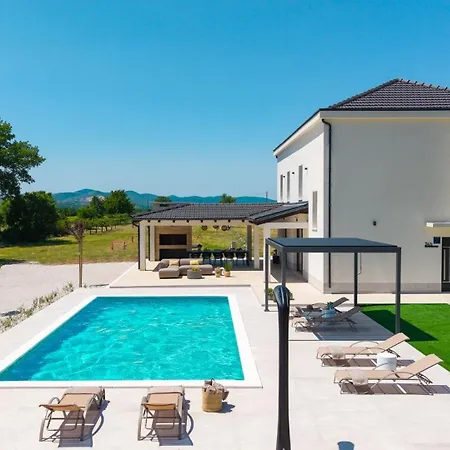 New! Aria Relax - Your Private Oasis In Village *