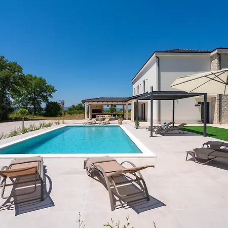 Aria Relax Your Private Oasis In Village Bisko