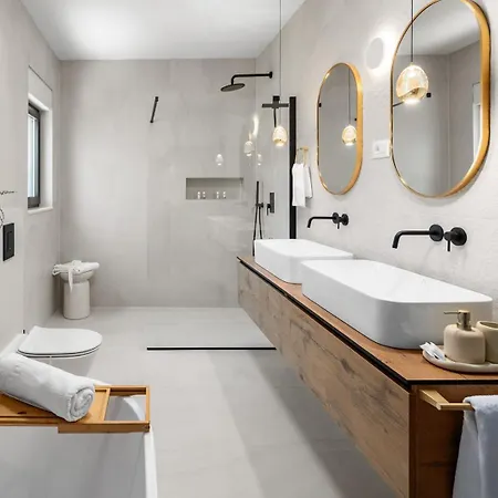 Vila New! Aria Relax - Your Private Oasis In Village